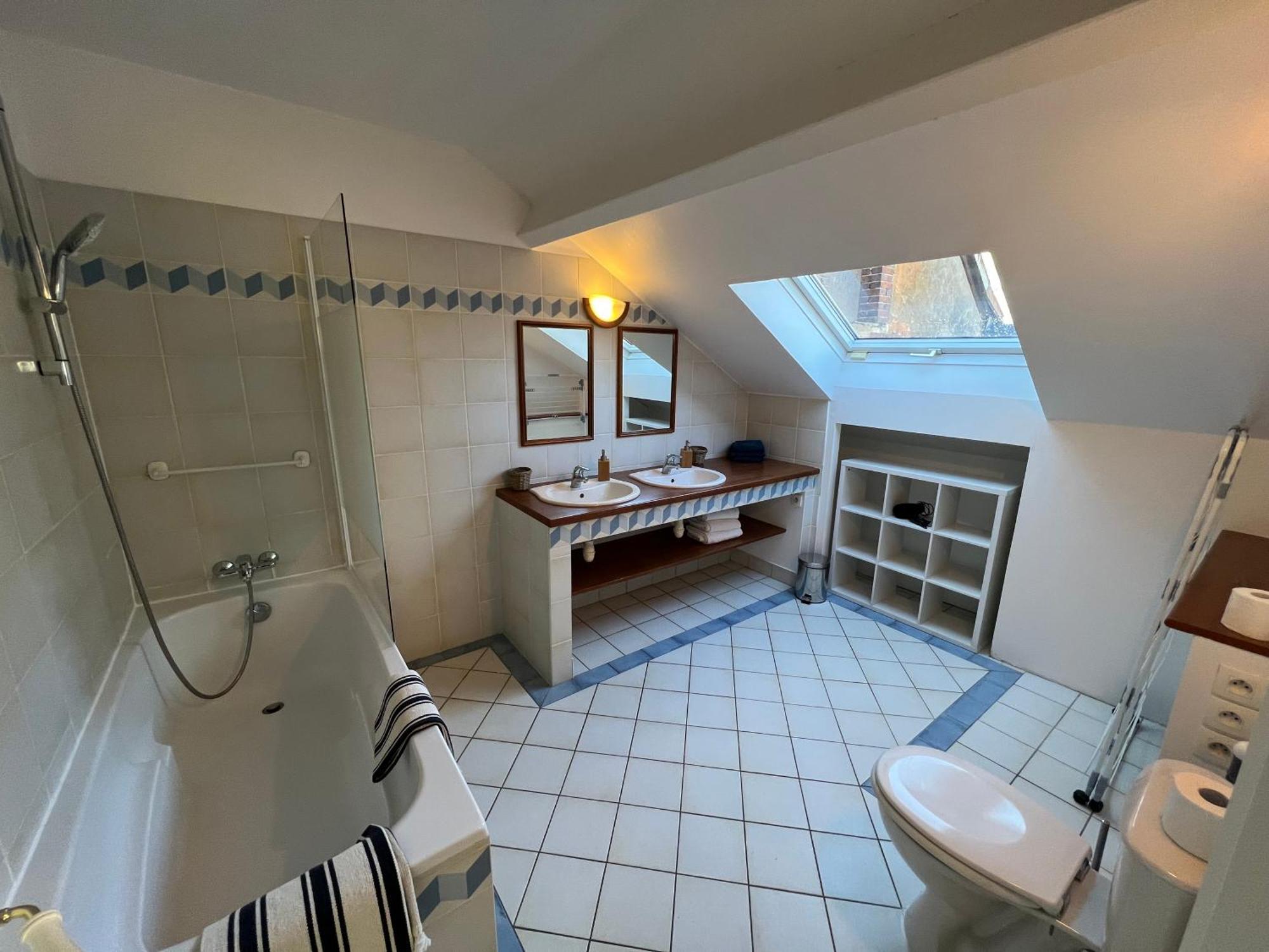 Le Moulin De Corneil Bed & Breakfast Mezilles Exterior photo